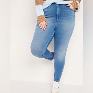 Higher High-Waisted Rockstar 24/7 Sculpt Super Skinny Jeans - light wash